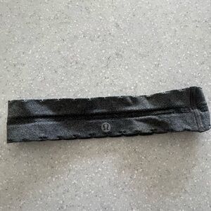 Gray lululemon headband